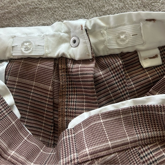 H&M Plaid Pleated Skirt in Brown - Picture 4 of 6